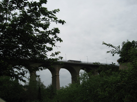 old-bridge-over-the-grund-valley-in-luxembourg-city